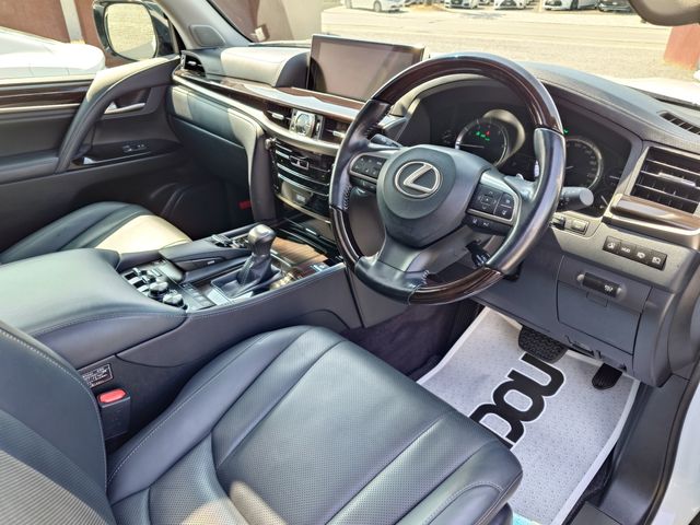 LEXUS LX570 AWD