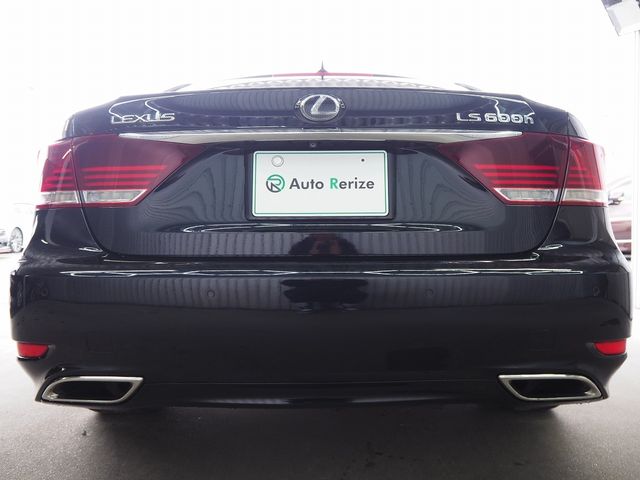 LEXUS LS600h