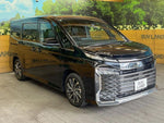 VOXY HYBRID
