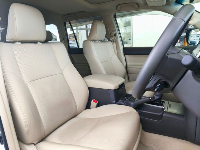 LANDCRUISER PRADO