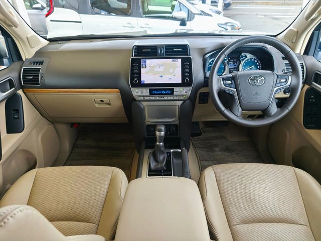 LANDCRUISER PRADO