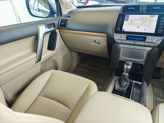 LANDCRUISER PRADO