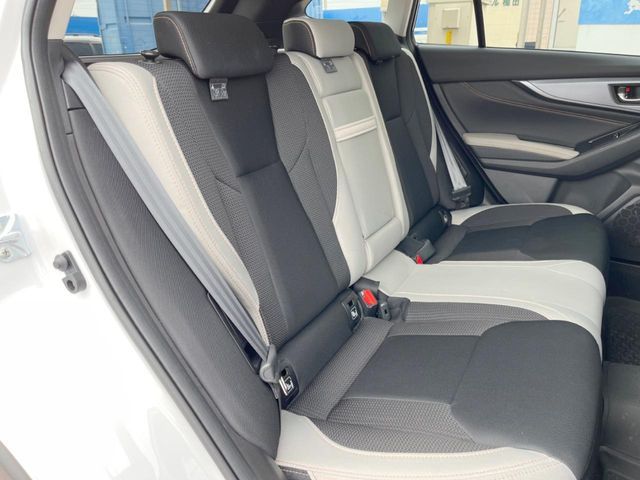 LEVORG LAYBACK