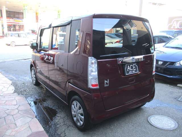 N BOX