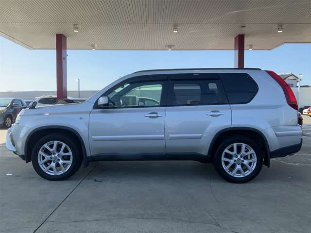 X-TRAIL 4WD