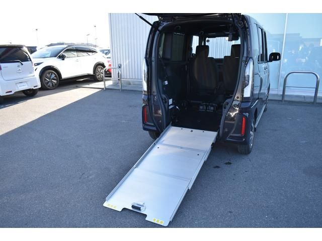 N-BOX CUSTOM