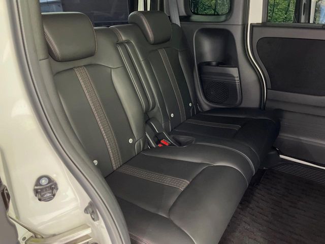 N-BOX CUSTOM