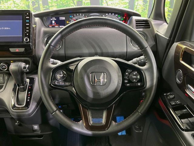 N-BOX CUSTOM