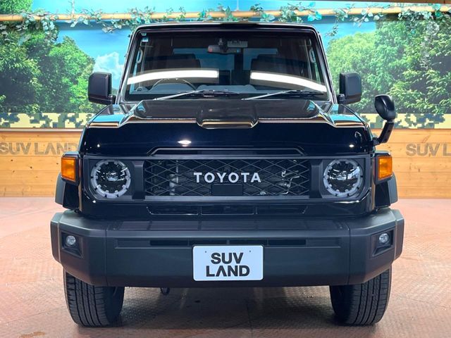 LANDCRUISER 70