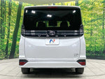 VOXY HYBRID