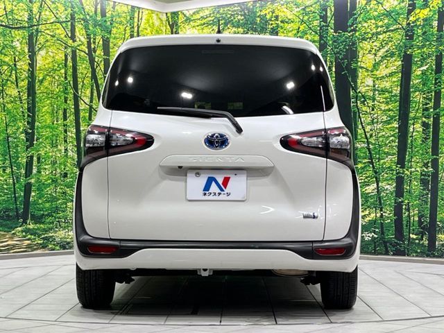 SIENTA HYBRID
