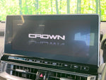 CROWN sedan hybrid