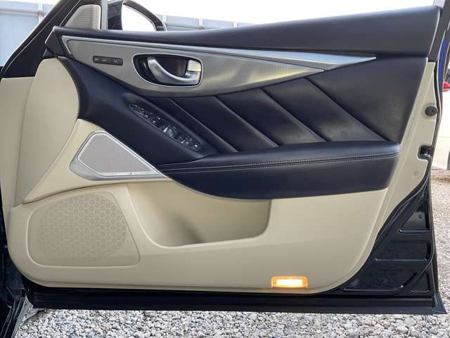 SKYLINE HYBRID 4WD