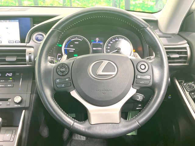 LEXUS IS300h