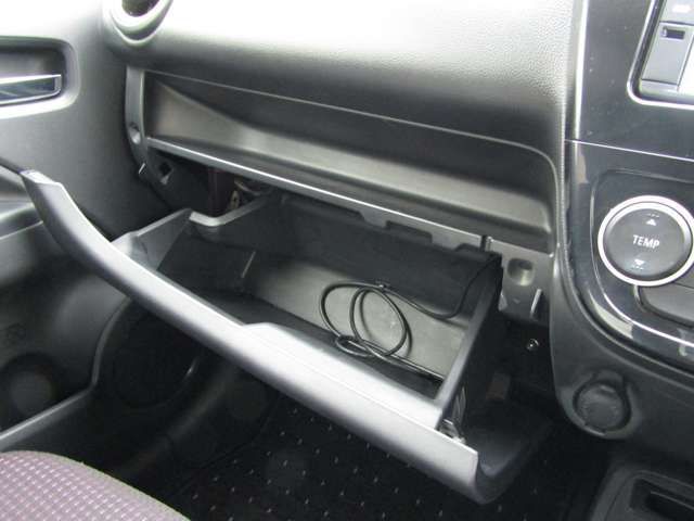 MIRAGE hatchback