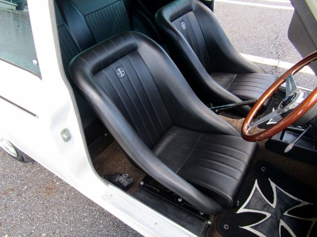 COROLLA sedan