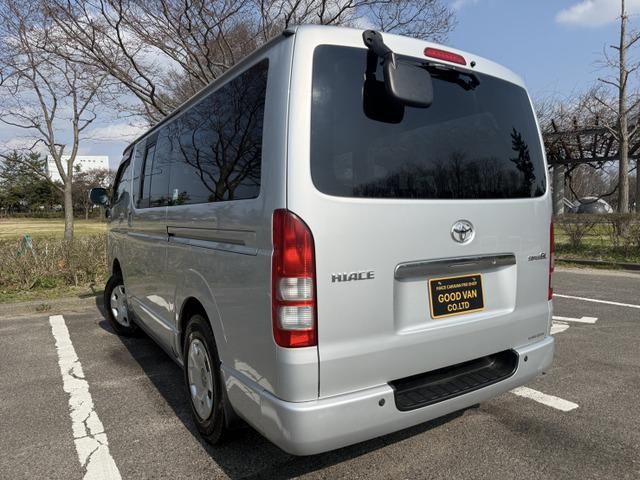 HIACE van 4WD