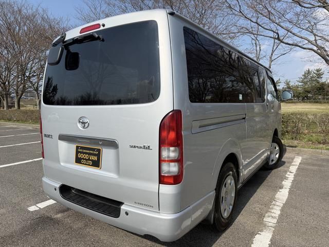 HIACE van 4WD
