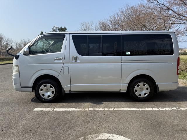HIACE van 4WD