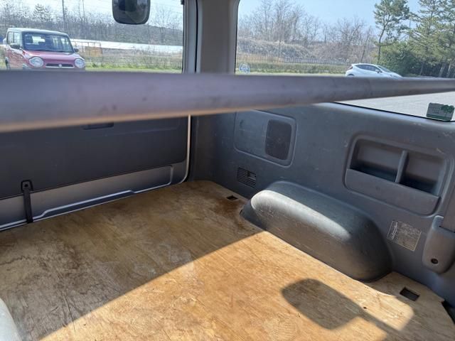 HIACE van 4WD
