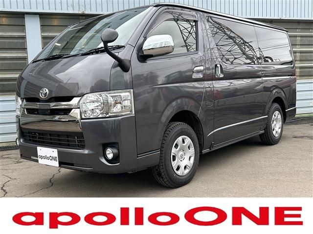 HIACE van 4WD