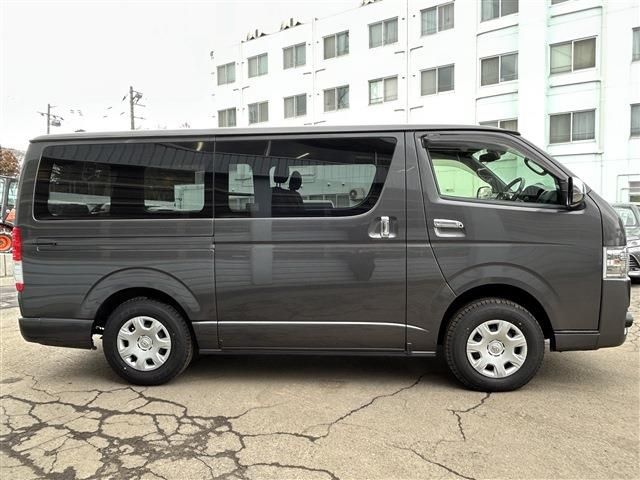 HIACE van 4WD