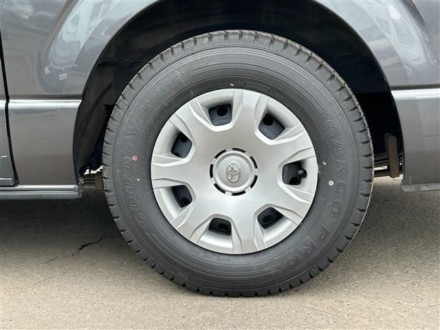 HIACE van 4WD