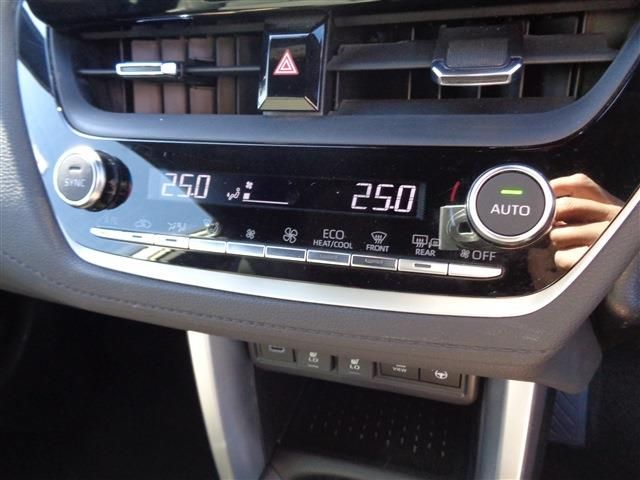 COROLLA CROSS HYBRID