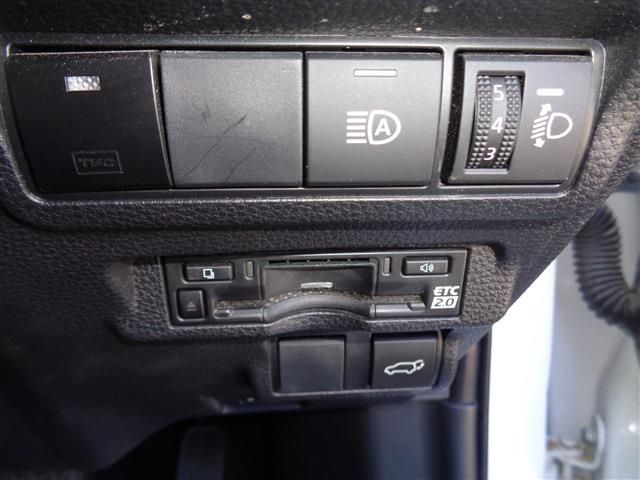 COROLLA CROSS HYBRID