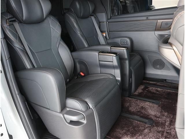 VELLFIRE  HYBRID