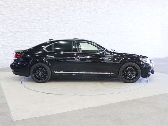 LEXUS LS460