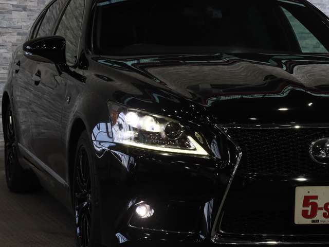 LEXUS LS460