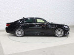 CROWN sedan hybrid