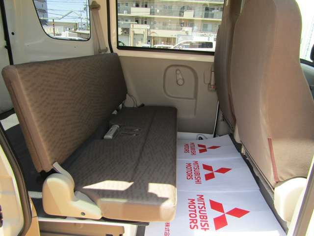 MINICAB van