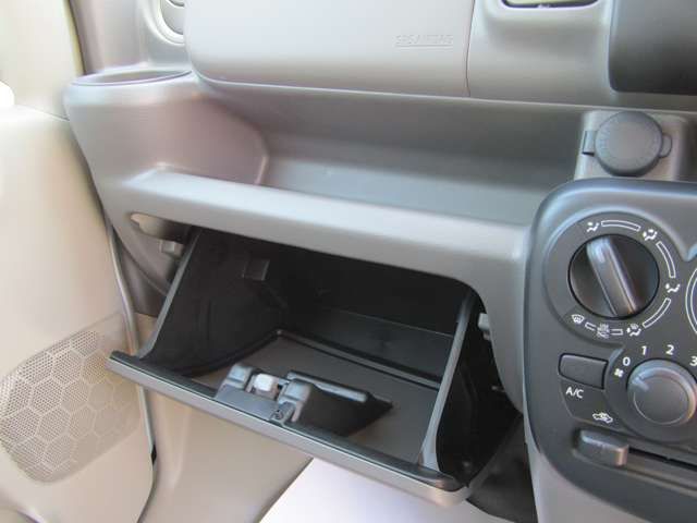 MINICAB van