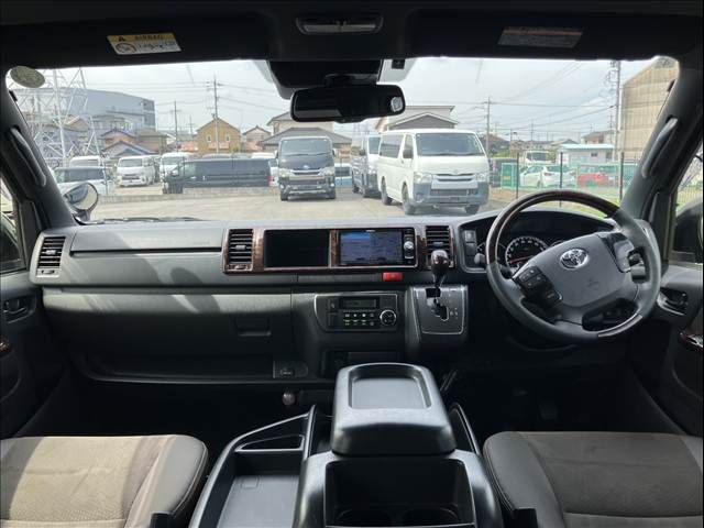 HIACE van 2WD