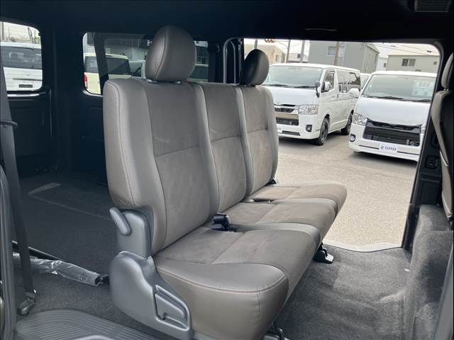 HIACE van 2WD