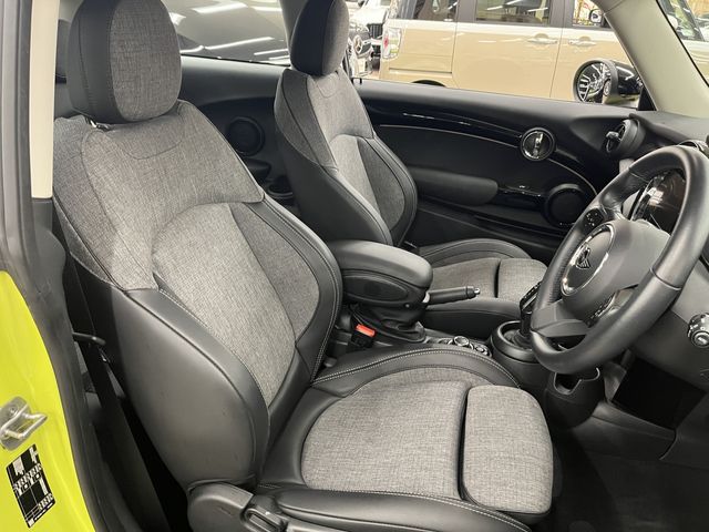 MINI COOPER D