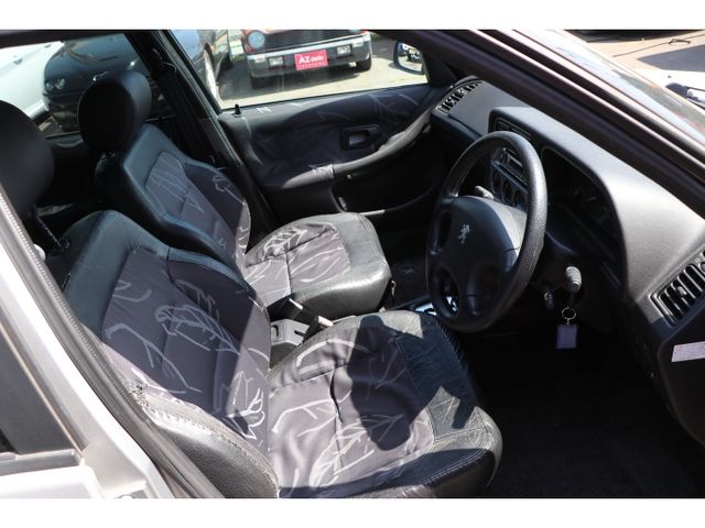 PEUGEOT 306 hatchback