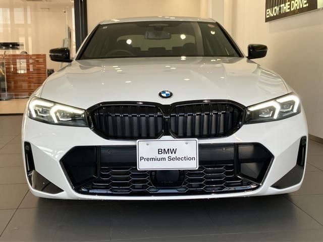 BMW 3 Series sedan