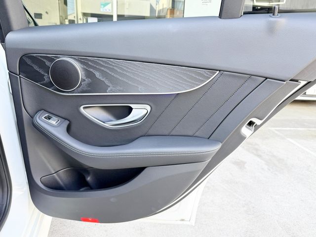 MERCEDES BENZ C class sedan HYBRID