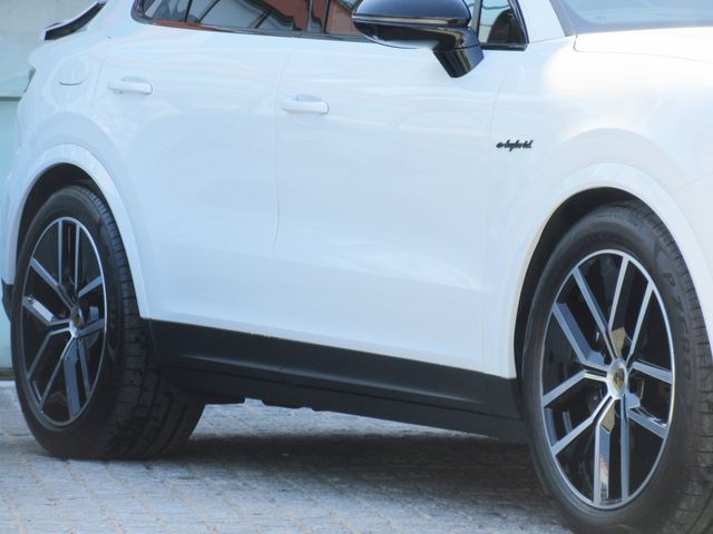 PORSCHE Cayenne coupe