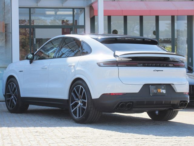 PORSCHE Cayenne coupe