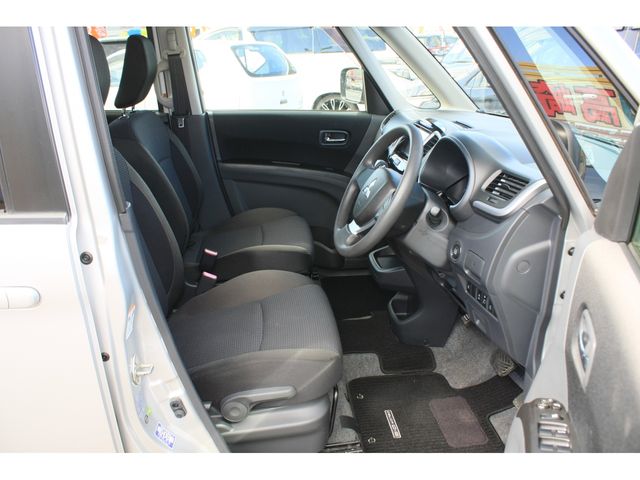 DELICA D:2 2WD