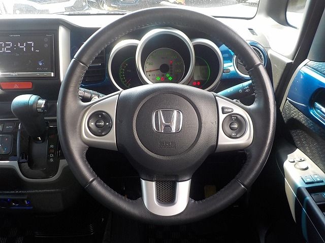 N-BOX+