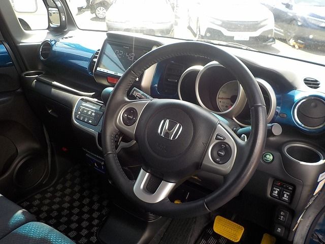 N-BOX+