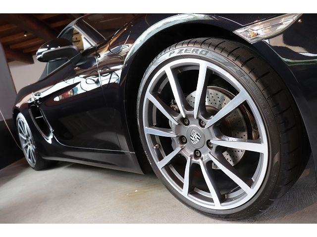 PORSCHE BOXSTER