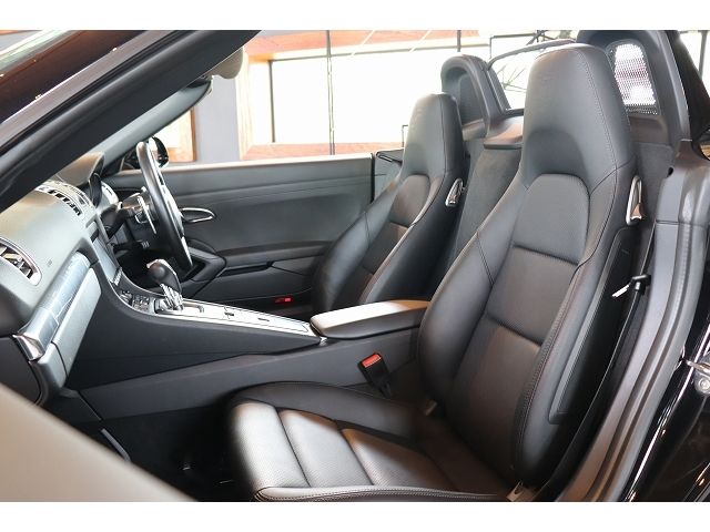 PORSCHE BOXSTER