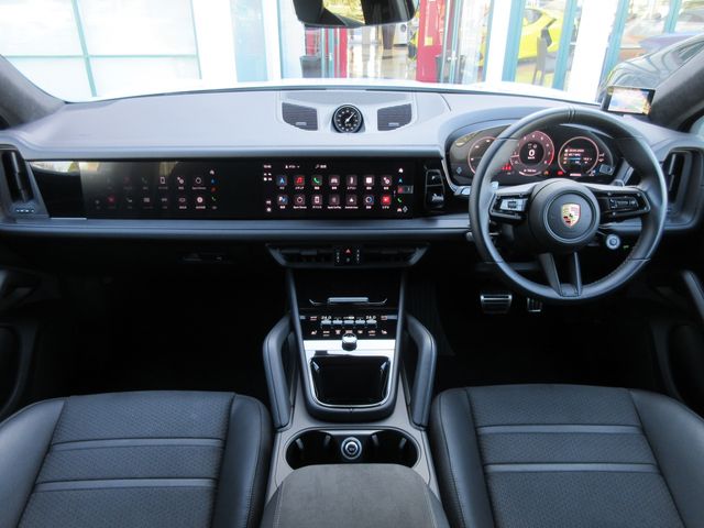 PORSCHE Cayenne coupe