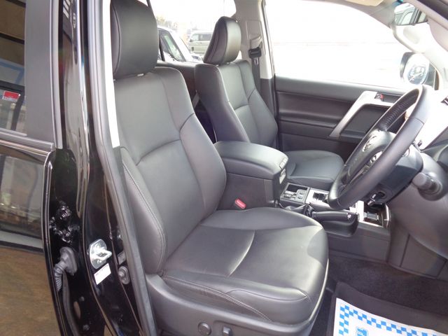 LANDCRUISER PRADO